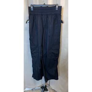 NWT Aerie Cargo Pants Women’s Medium Elastic Waist Black Utility Pants